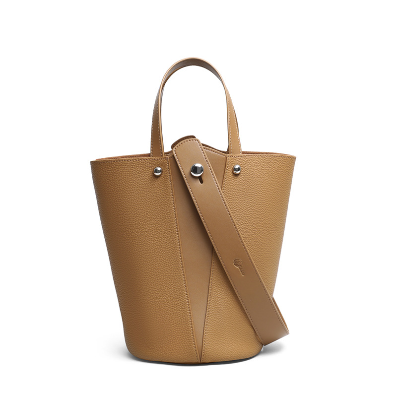 HANDBAGS