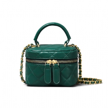 2023 small crossbody shoulder bag fashion metal chain bags quilted leather handbags for sexy lady